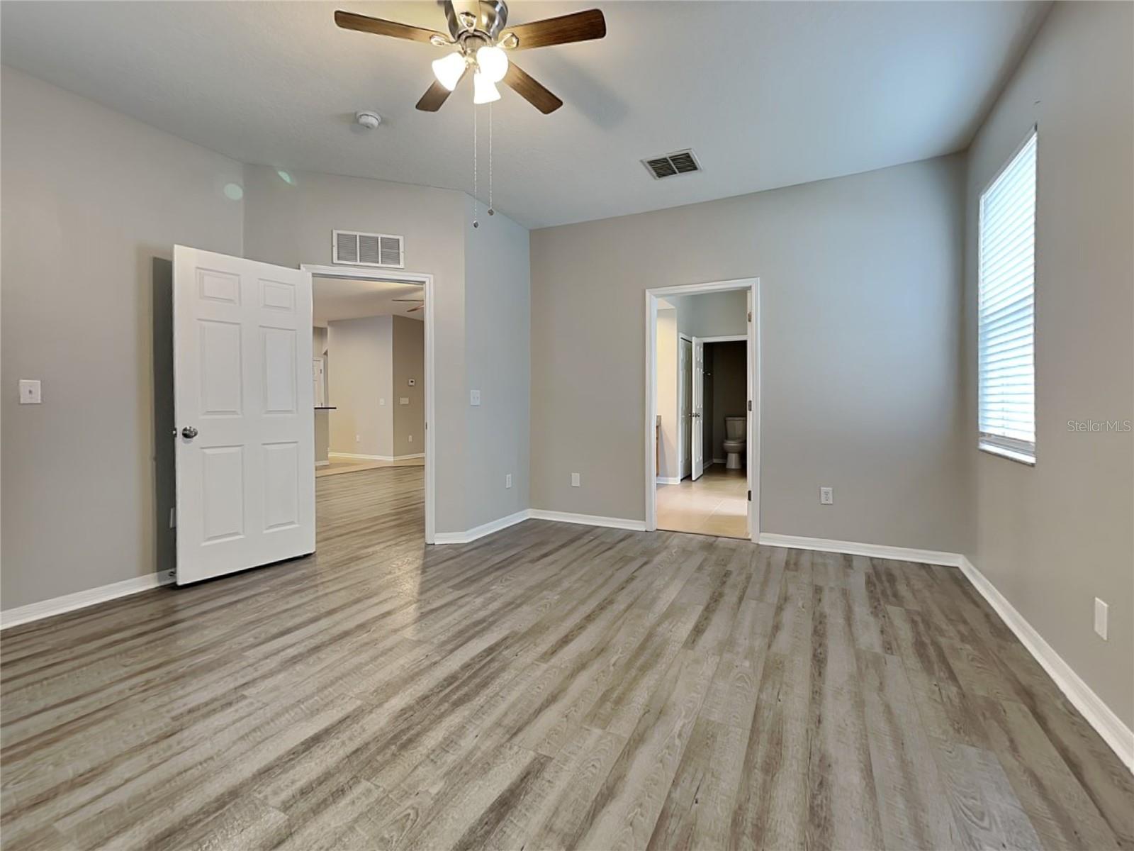 SUNCOAST MEADOWS INCREMENT 01 - Residential Lease