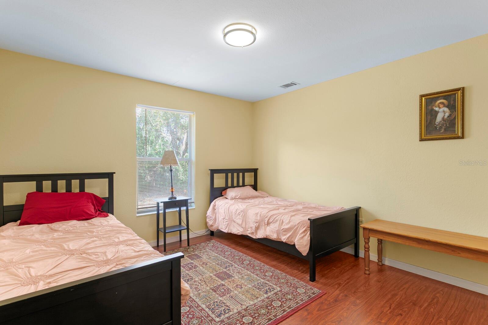 FAIRVIEW - Residential Lease