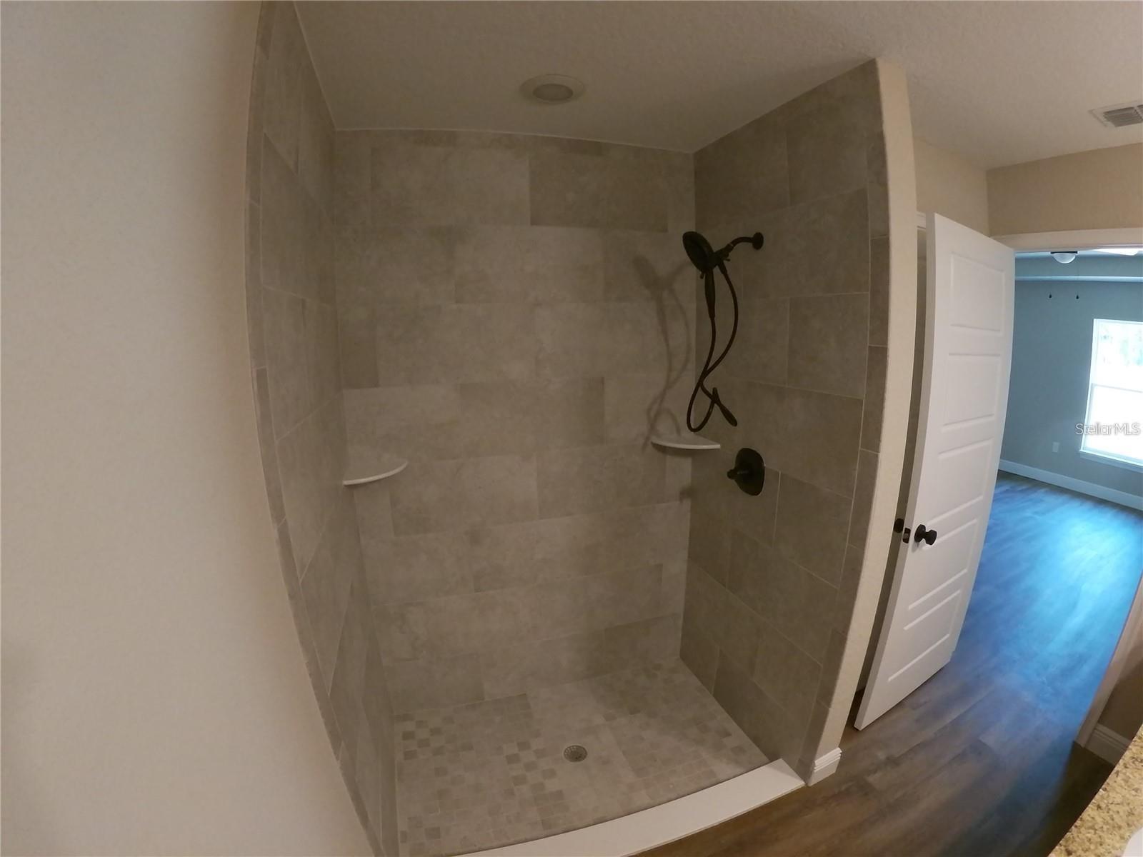 SILVER SPGS SHORES 17 - Residential Lease