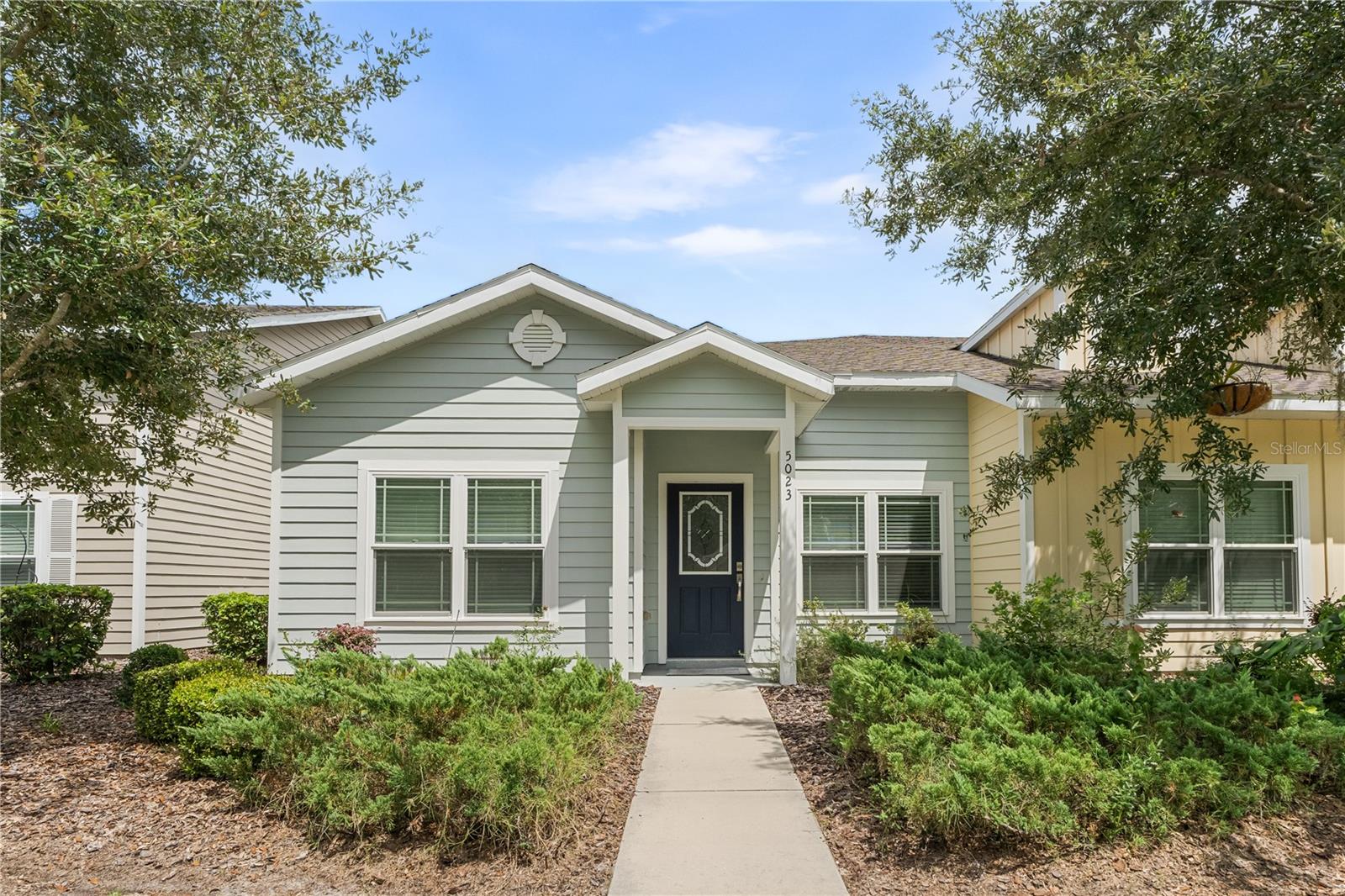 Discover low-maintenance luxury in this stunning one-level end-unit townhouse built in 2017 by Emmer Development. As you enter, you’re welcomed by a spacious open floor plan filled with natural light. To the left, you’ll find the first bedroom and a full bathroom, perfect for guests or a home office. Continue into the bright living area, and just before the kitchen, the spacious primary bedroom offers a private retreat with its own bathroom and walk-in closet. The kitchen features granite countertops and stainless steel appliances, while the bathrooms and laundry are accented with tile, and a stackable washer and dryer is included. Enjoy the convenience of a 1-car garage and the efficiency of a tankless water heater. Carefree living with an HOA that covers exterior maintenance, roof, paint, lawn care, and more. Community amenities include a clubhouse, tennis and basketball courts, playground, walking trails, and a fully equipped fitness center. Schedule your showing today and experience Sorrento living at its finest!