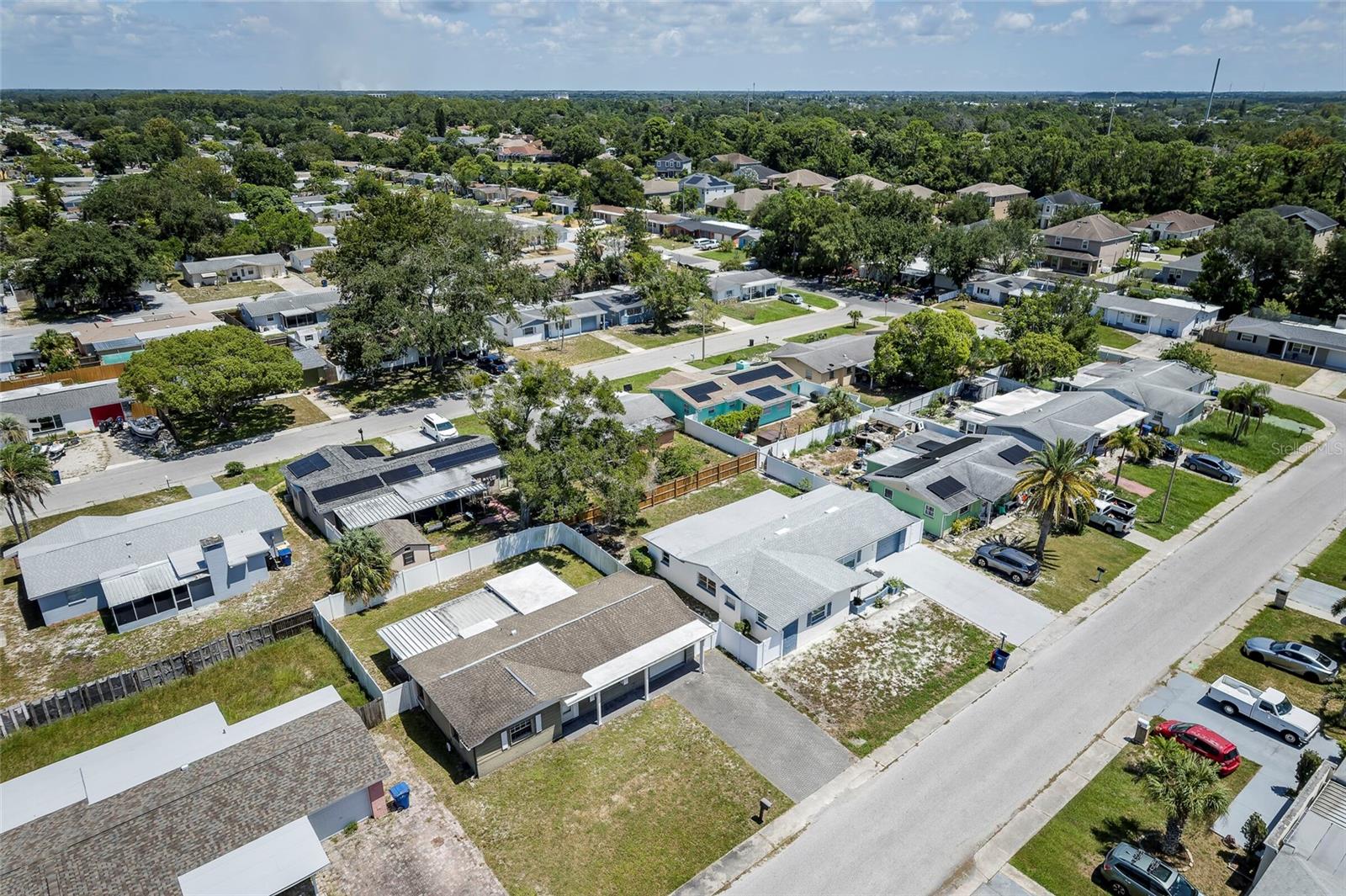 3246 BROOKFIELD DRIVE