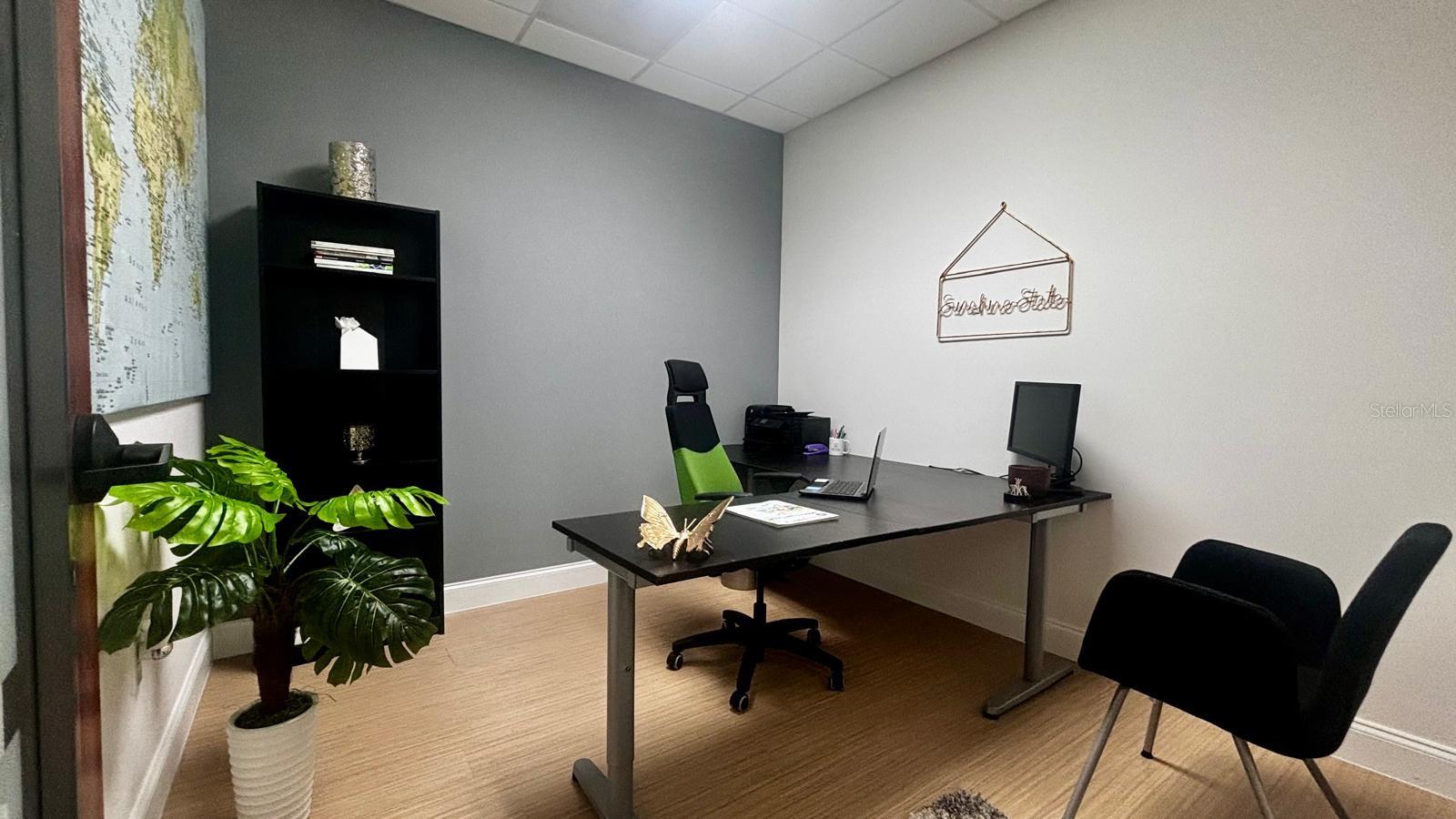 OFFICES/VERANDA PARK BLDG 1500 - Commercial Lease