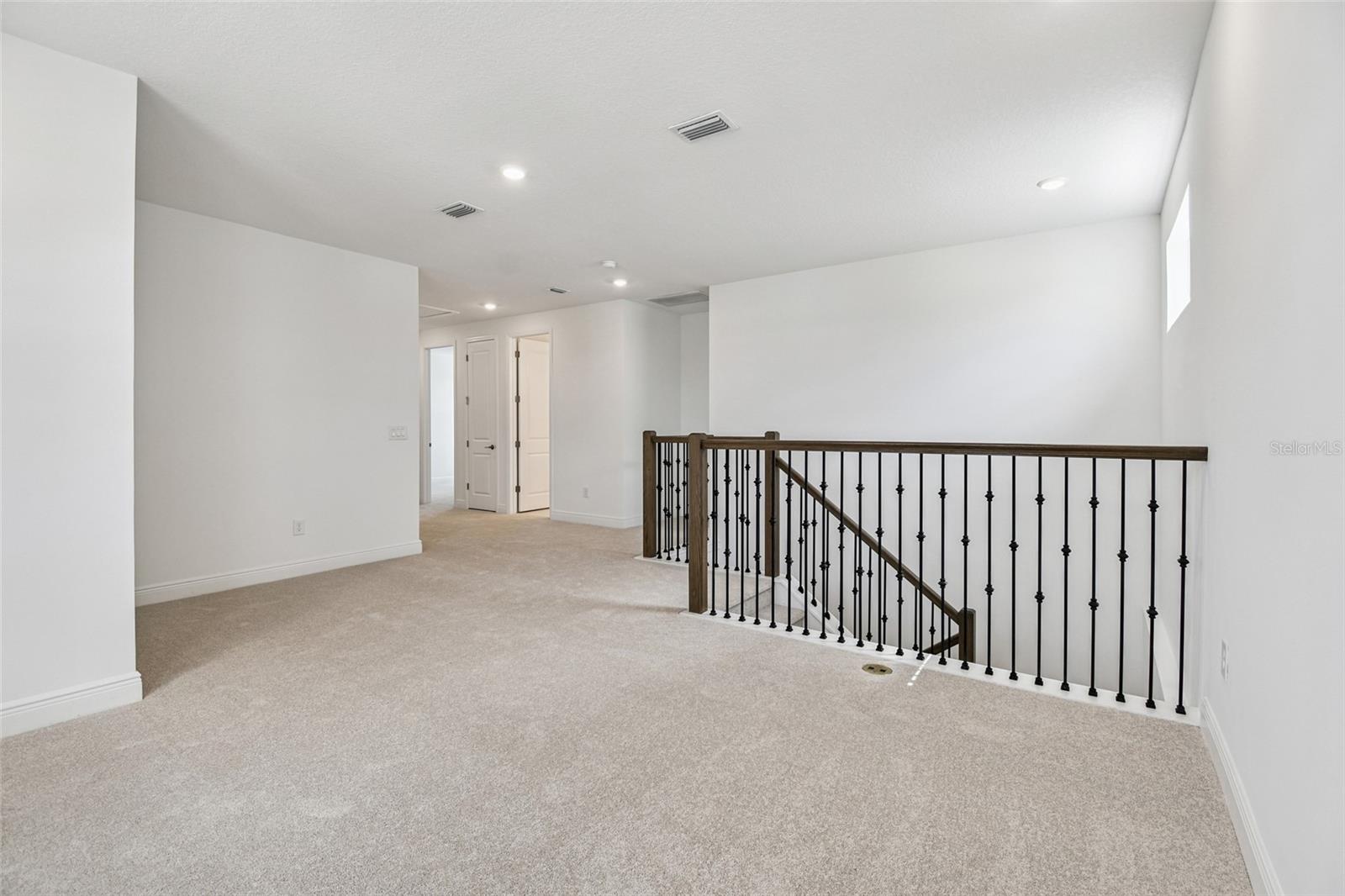 HAWKSTONE - Residential
