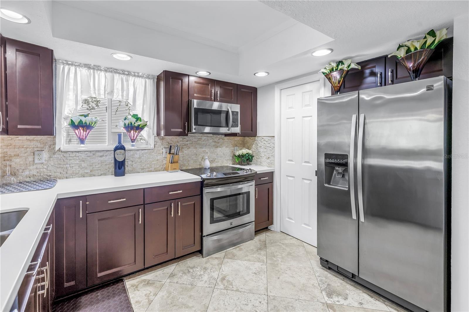 TARA CAY SOUND SOUTH - Residential Lease
