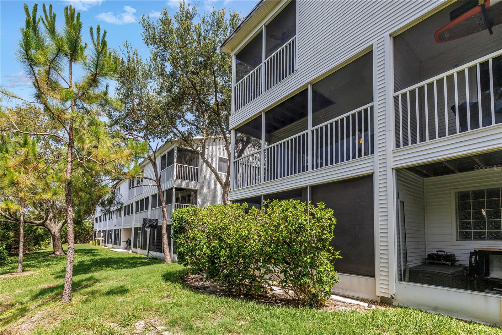 TARA CAY SOUND SOUTH - Residential Lease
