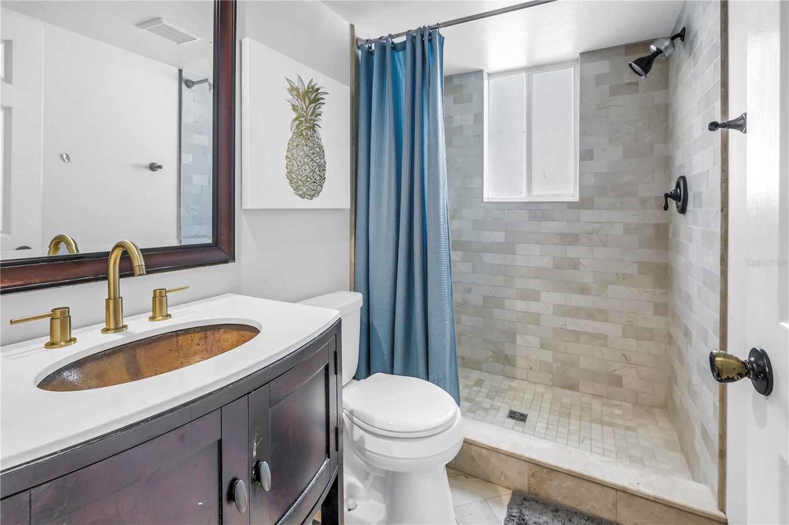 TARA CAY SOUND SOUTH - Residential Lease