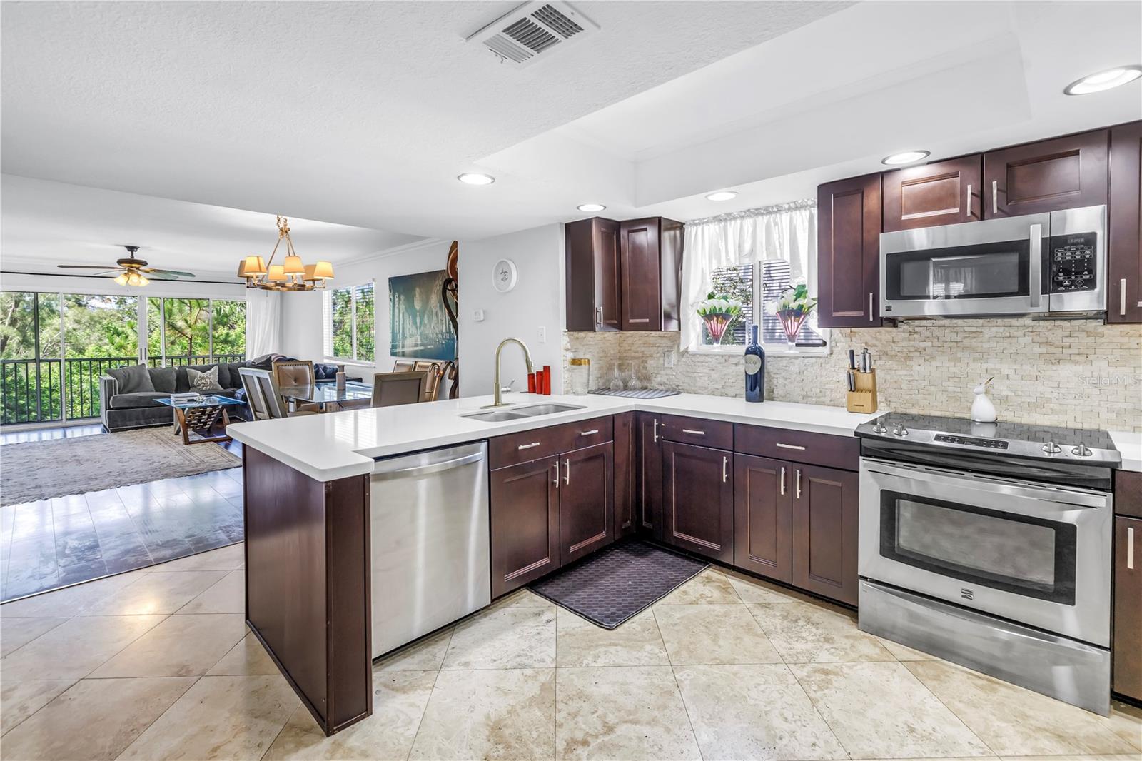 TARA CAY SOUND SOUTH - Residential Lease