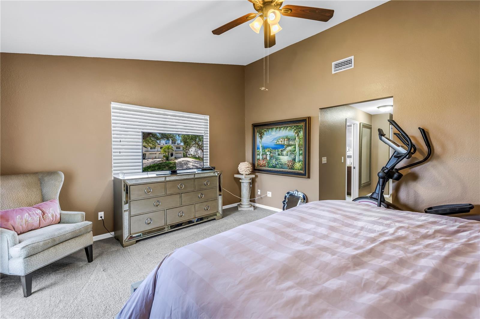 TARA CAY SOUND SOUTH - Residential Lease