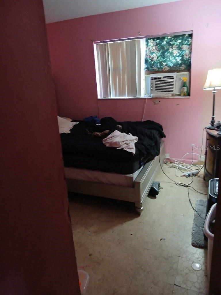 1591 NW 1ST STREET