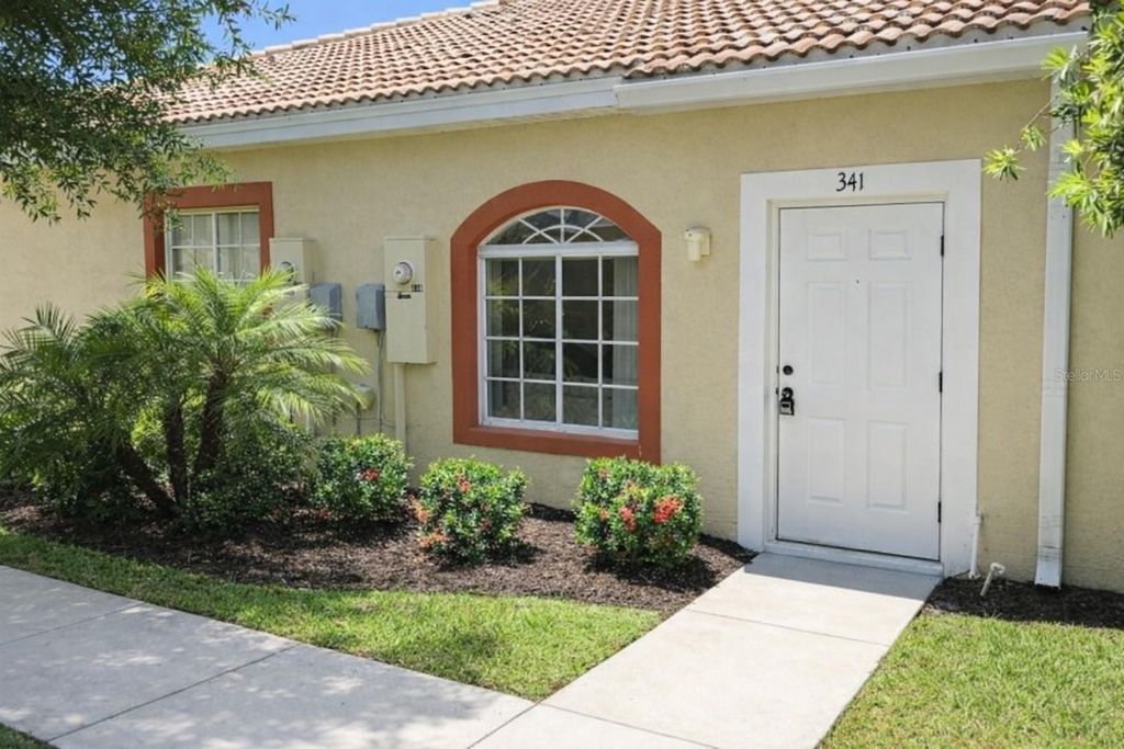 Photo of 341 Port Pleasant Drive #341, Kissimmee, FL 34759 (MLS # S5147728)
