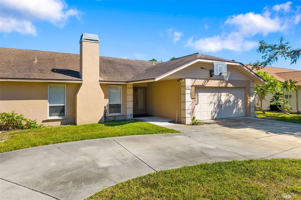 Photo of 2011 81st Street NW, Bradenton, FL 34209 (MLS # A4668760)