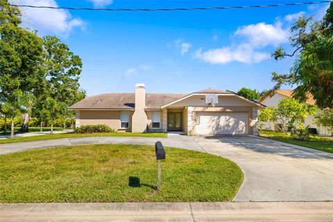 Photo of 2011 81st Street NW, Bradenton, FL 34209 (MLS # A4668760)