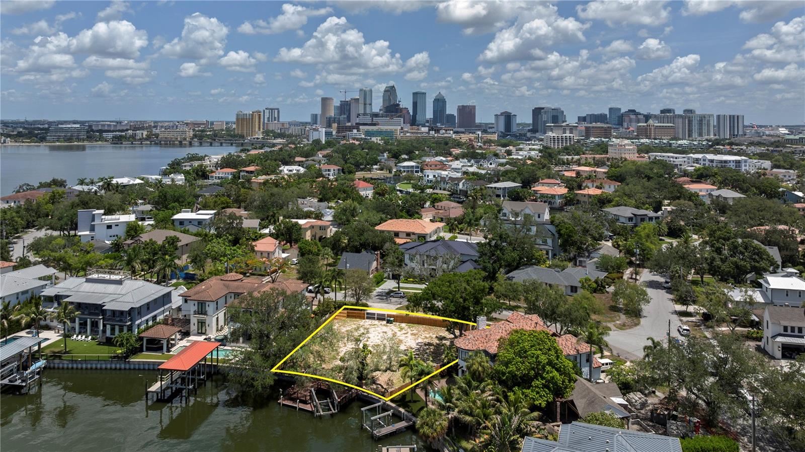 86 BAHAMA CIRCLE