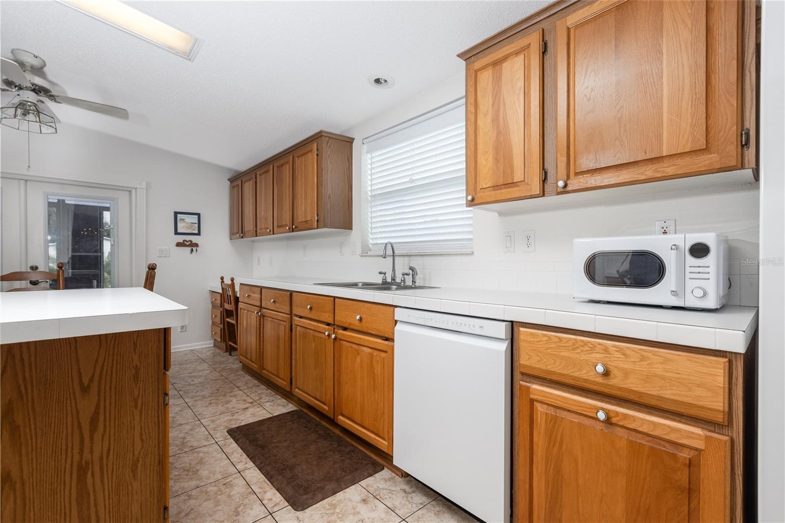 EDGEWATER LANDING PH 02 - Residential