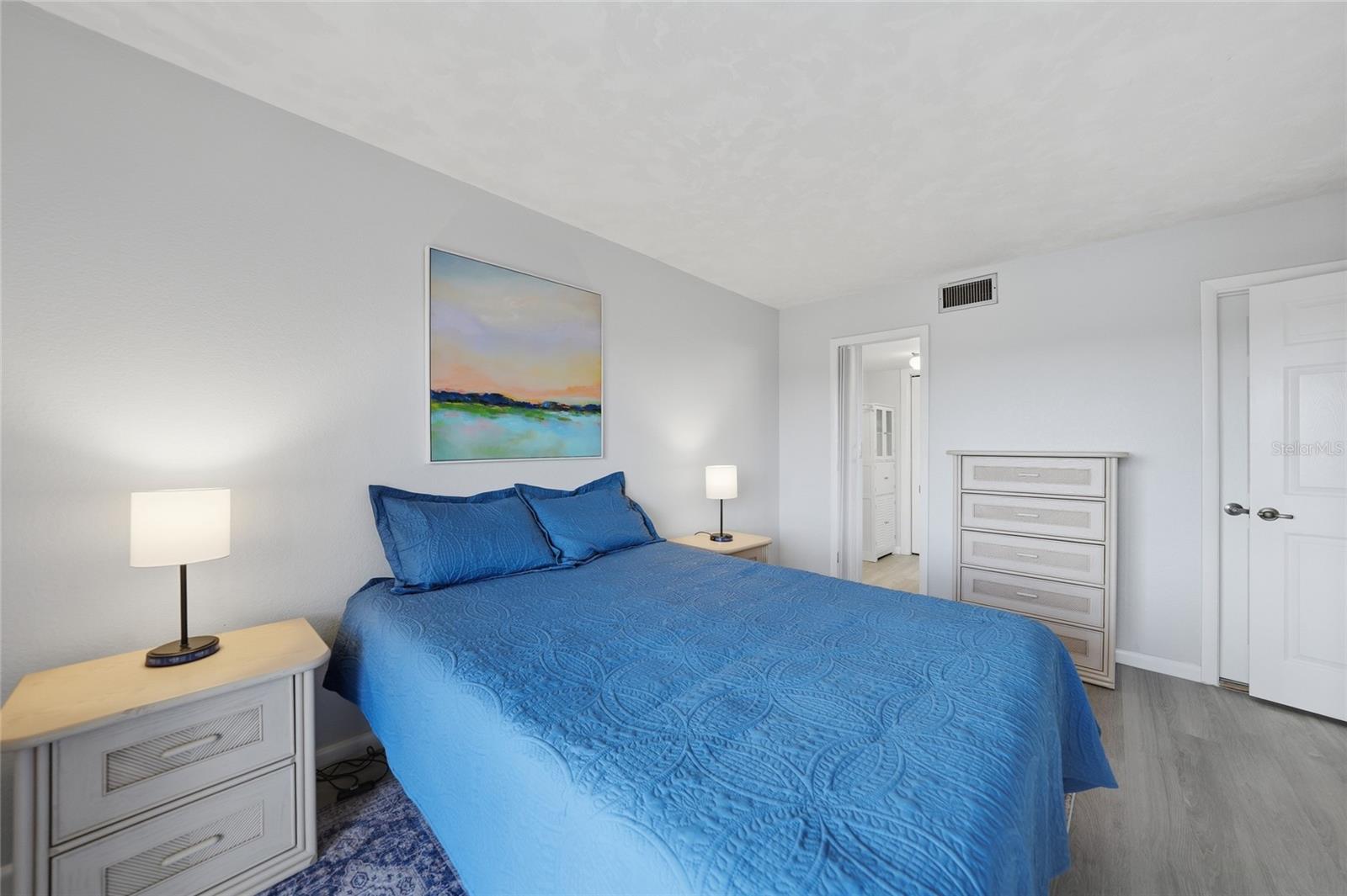 EMERALD POINTE PH 06 BLDG F - Residential