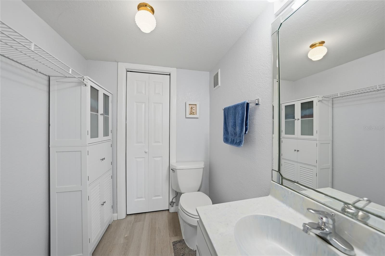 EMERALD POINTE PH 06 BLDG F - Residential