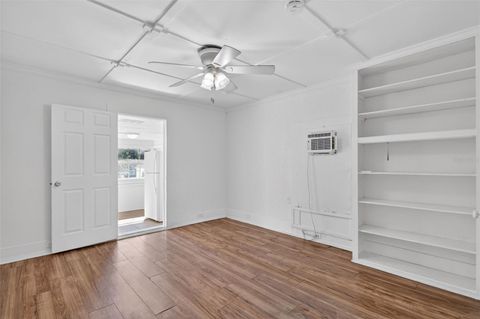 Tiny photo for 527 E Lemon Avenue, Eustis, FL 32726 (MLS # G5113226)