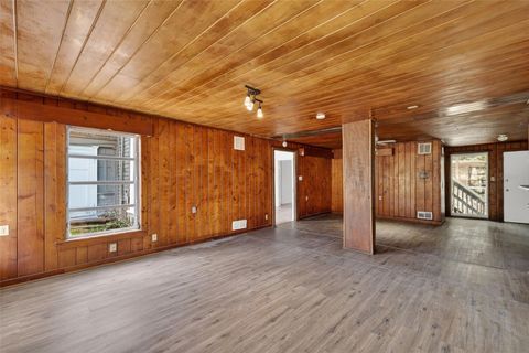 Tiny photo for 527 E Lemon Avenue, Eustis, FL 32726 (MLS # G5113226)