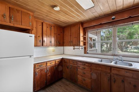 Tiny photo for 527 E Lemon Avenue, Eustis, FL 32726 (MLS # G5113226)