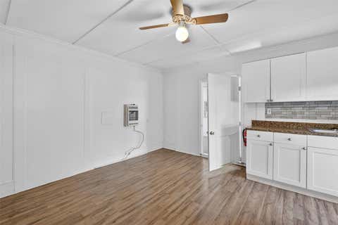 Tiny photo for 527 E Lemon Avenue, Eustis, FL 32726 (MLS # G5113226)