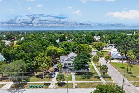 Tiny photo for 527 E Lemon Avenue, Eustis, FL 32726 (MLS # G5113226)