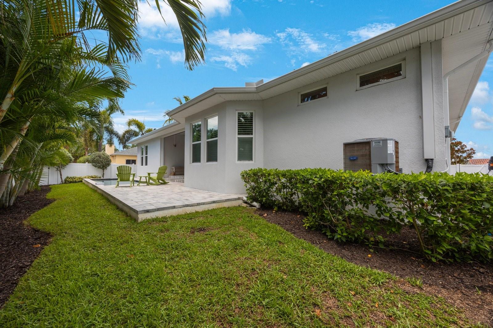 TIERRA VERDE - Residential