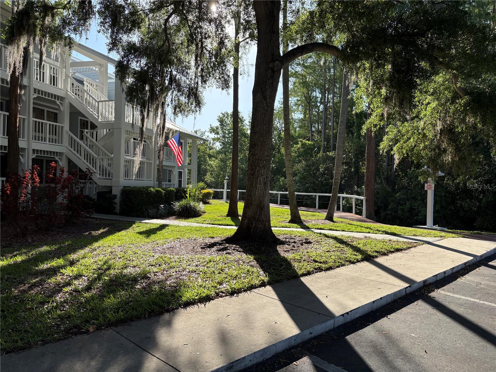 2511 2511 DOLLY BAY DRIVE 102