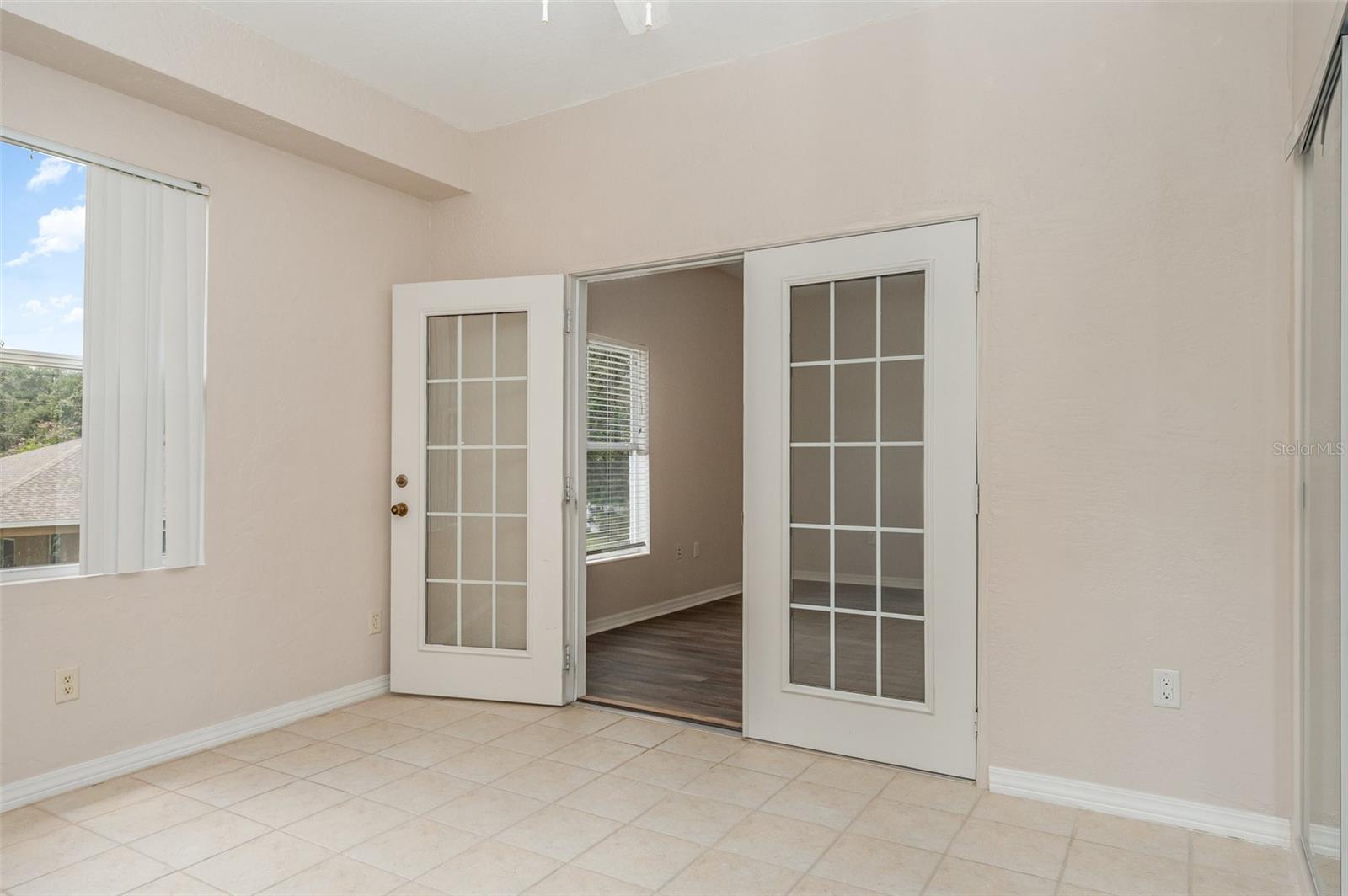 ACREAGE & UNREC - Residential