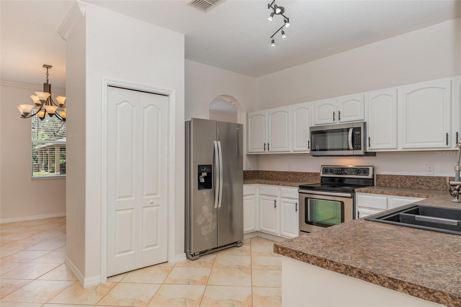 ACREAGE & UNREC - Residential