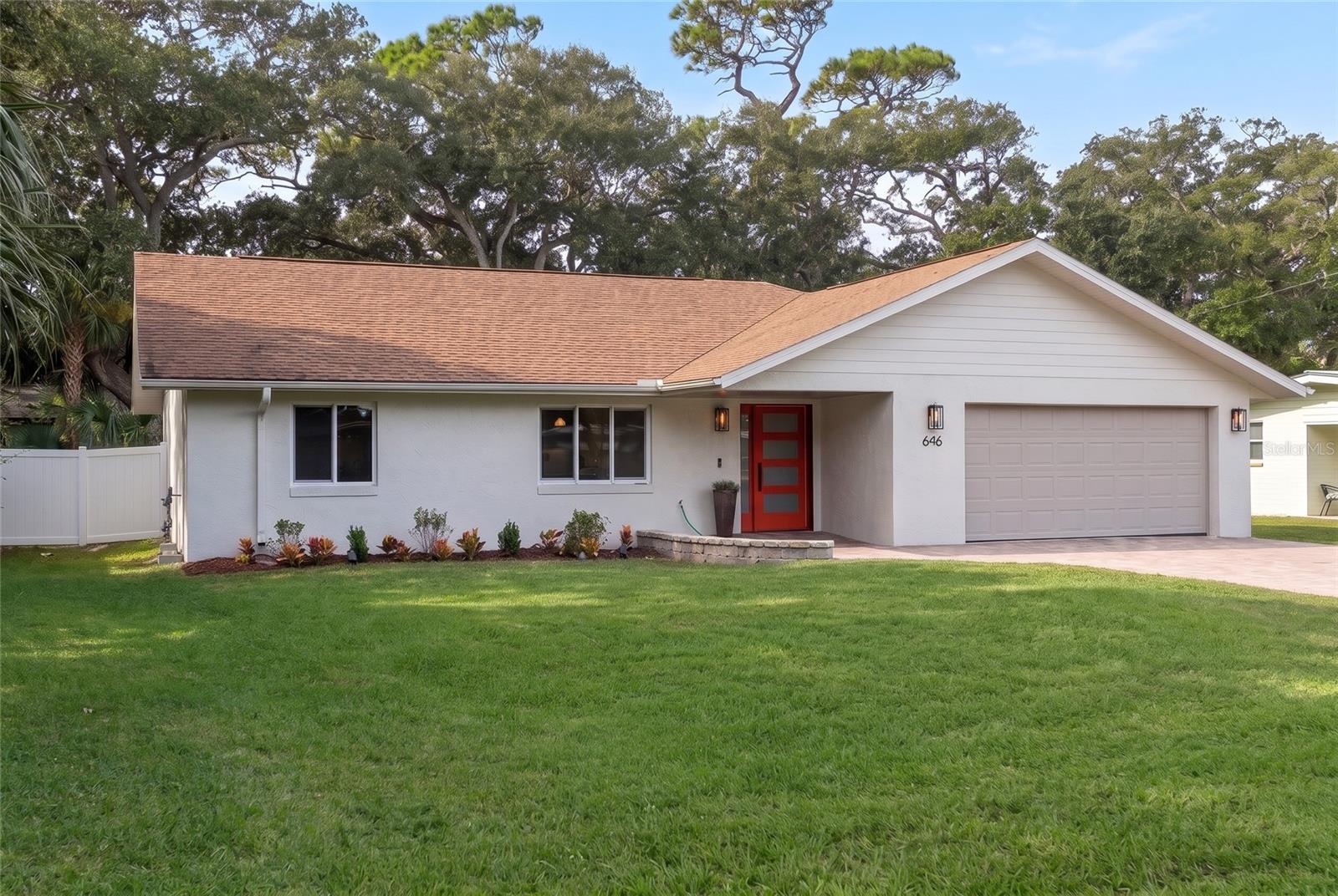 646 YUPON AVENUE
