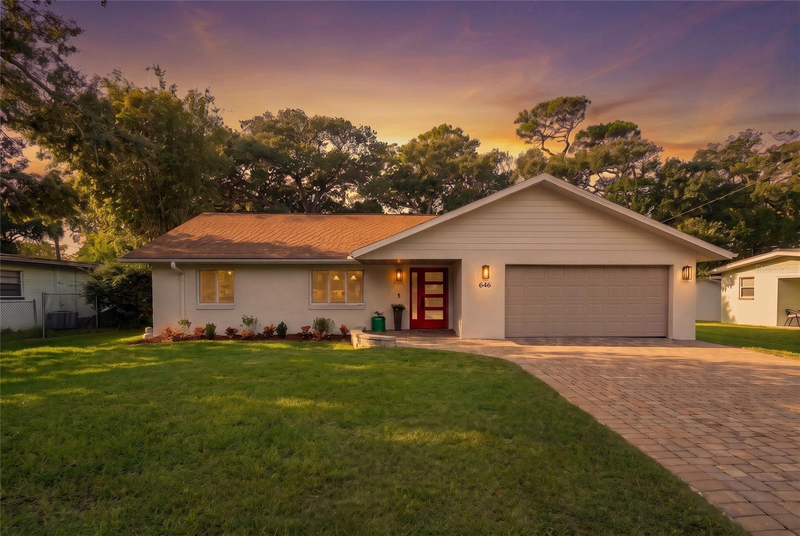646 YUPON AVENUE