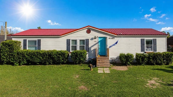 9365 DENVER DR, SAINT CLOUD, FL 34773 - Image cbef0bfe28e4b559f443ee54a23cf85d/2149936877