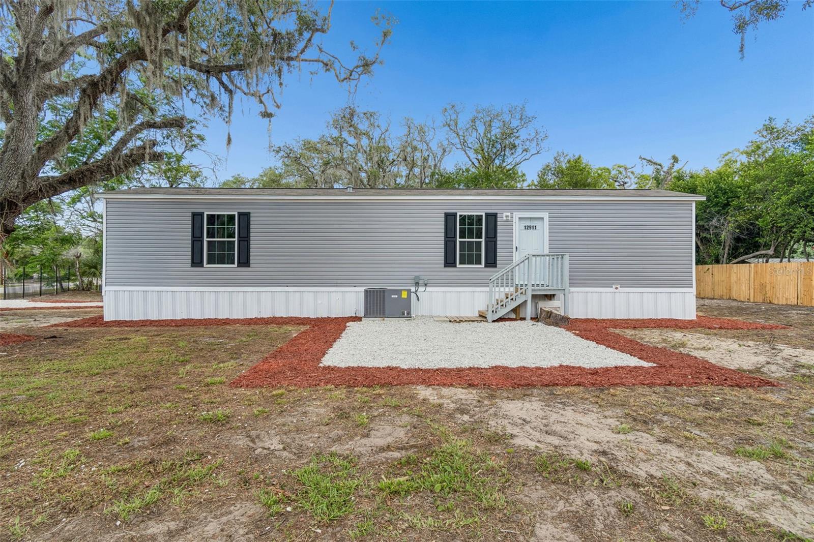 MOON LAKE ESTATES - Residential