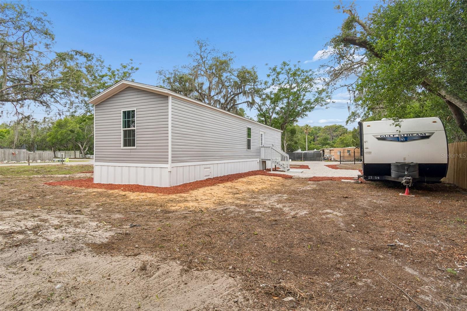 MOON LAKE ESTATES - Residential
