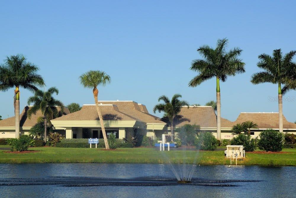 LA CASA MHP CO-OP - Residential