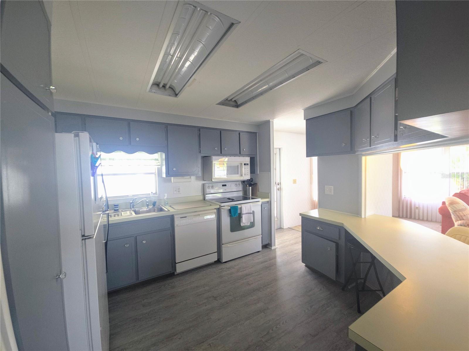LA CASA MHP CO-OP - Residential