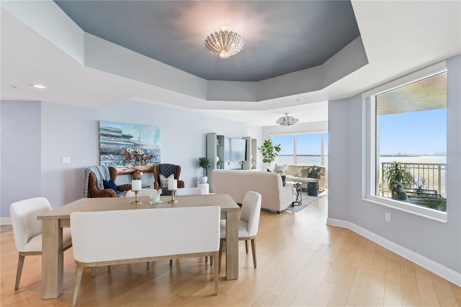THE ALAGON ON BAYSHORE - Residential