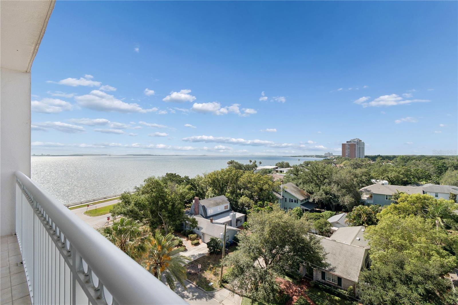 THE ALAGON ON BAYSHORE - Residential