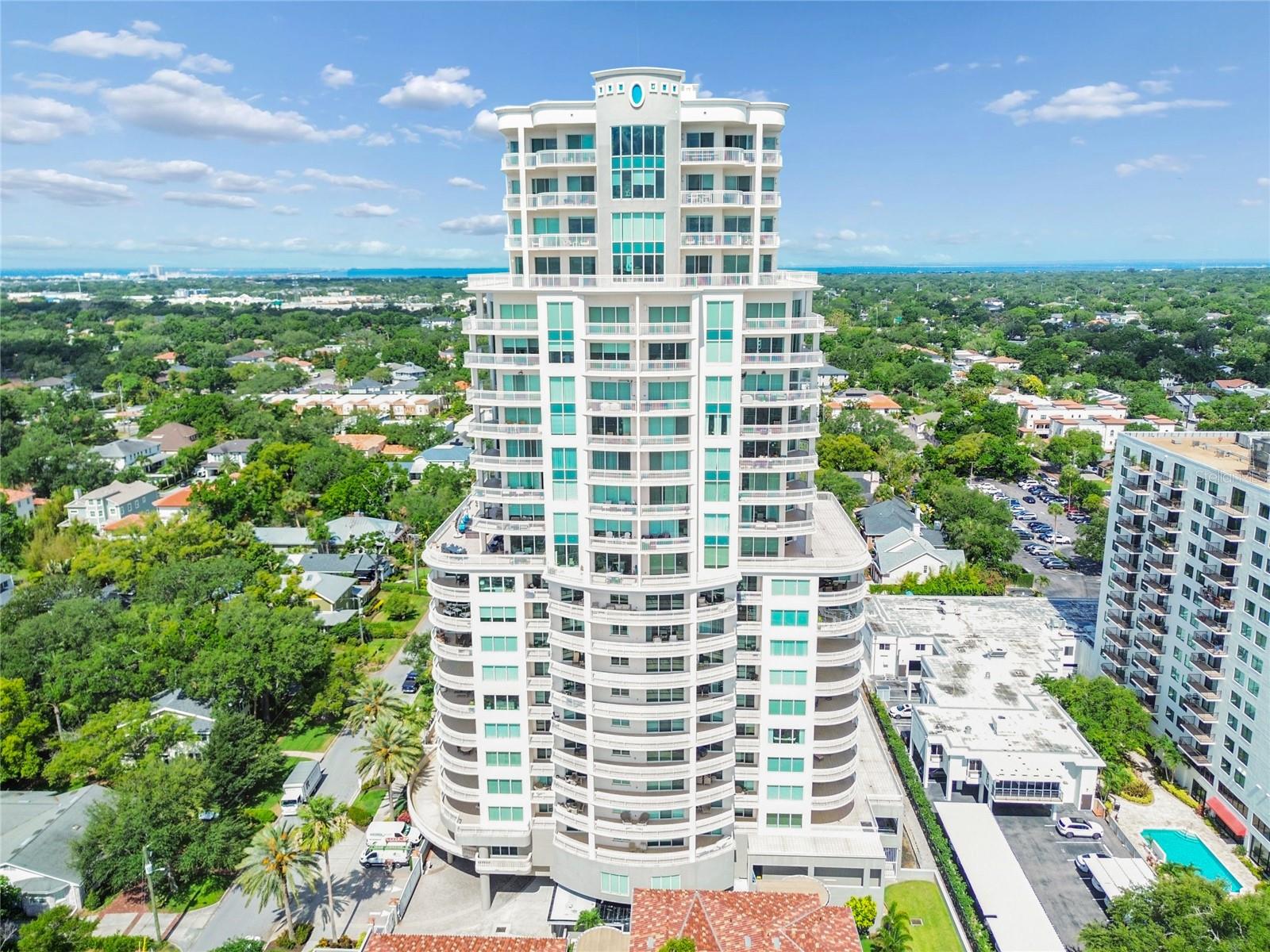 THE ALAGON ON BAYSHORE - Residential