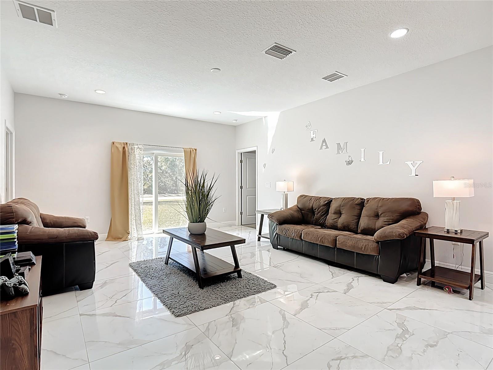 POINCIANA NBRHD 5 NORTH VILLAGE 3 - Residential