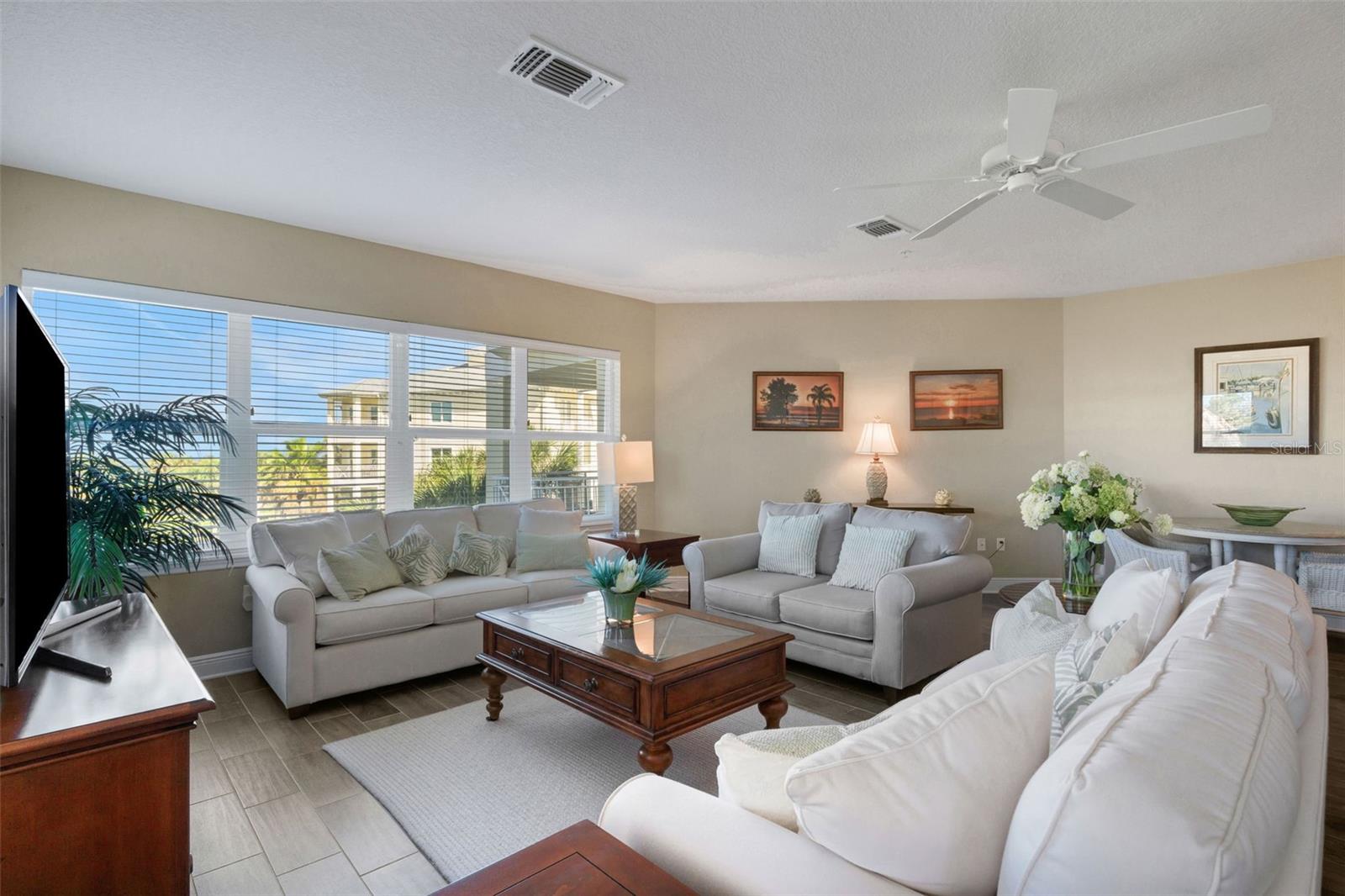 PALMA SOLA BAY CLUB PH 4 - Residential