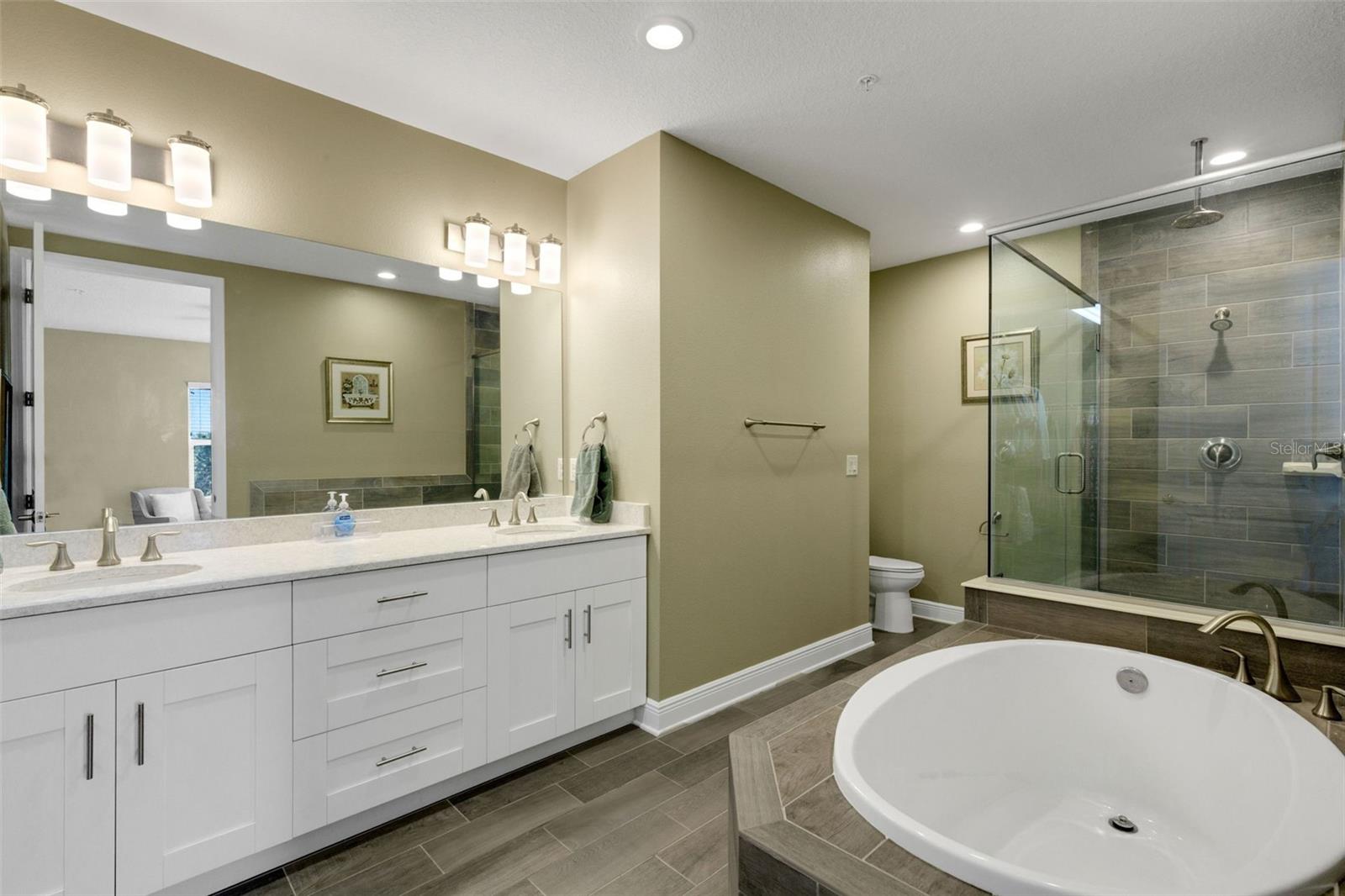 PALMA SOLA BAY CLUB PH 4 - Residential