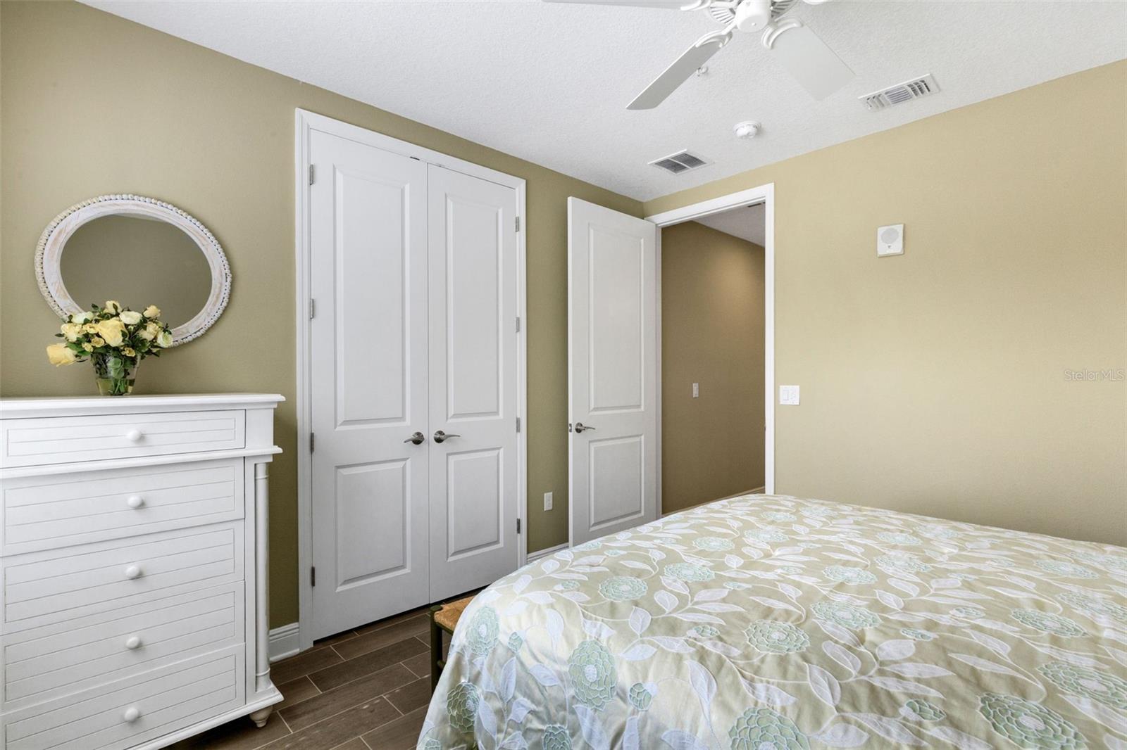 PALMA SOLA BAY CLUB PH 4 - Residential