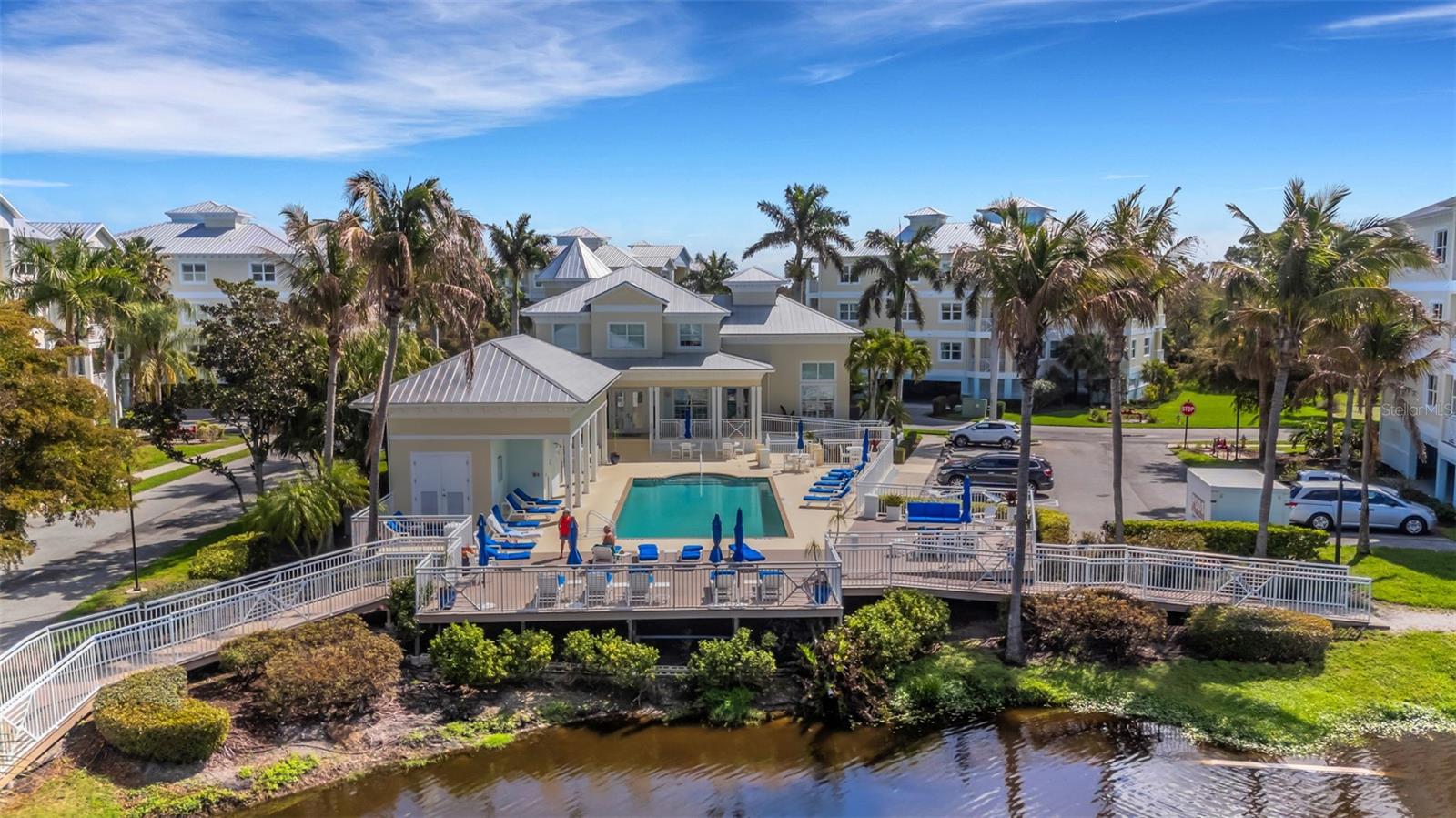 PALMA SOLA BAY CLUB PH 4 - Residential