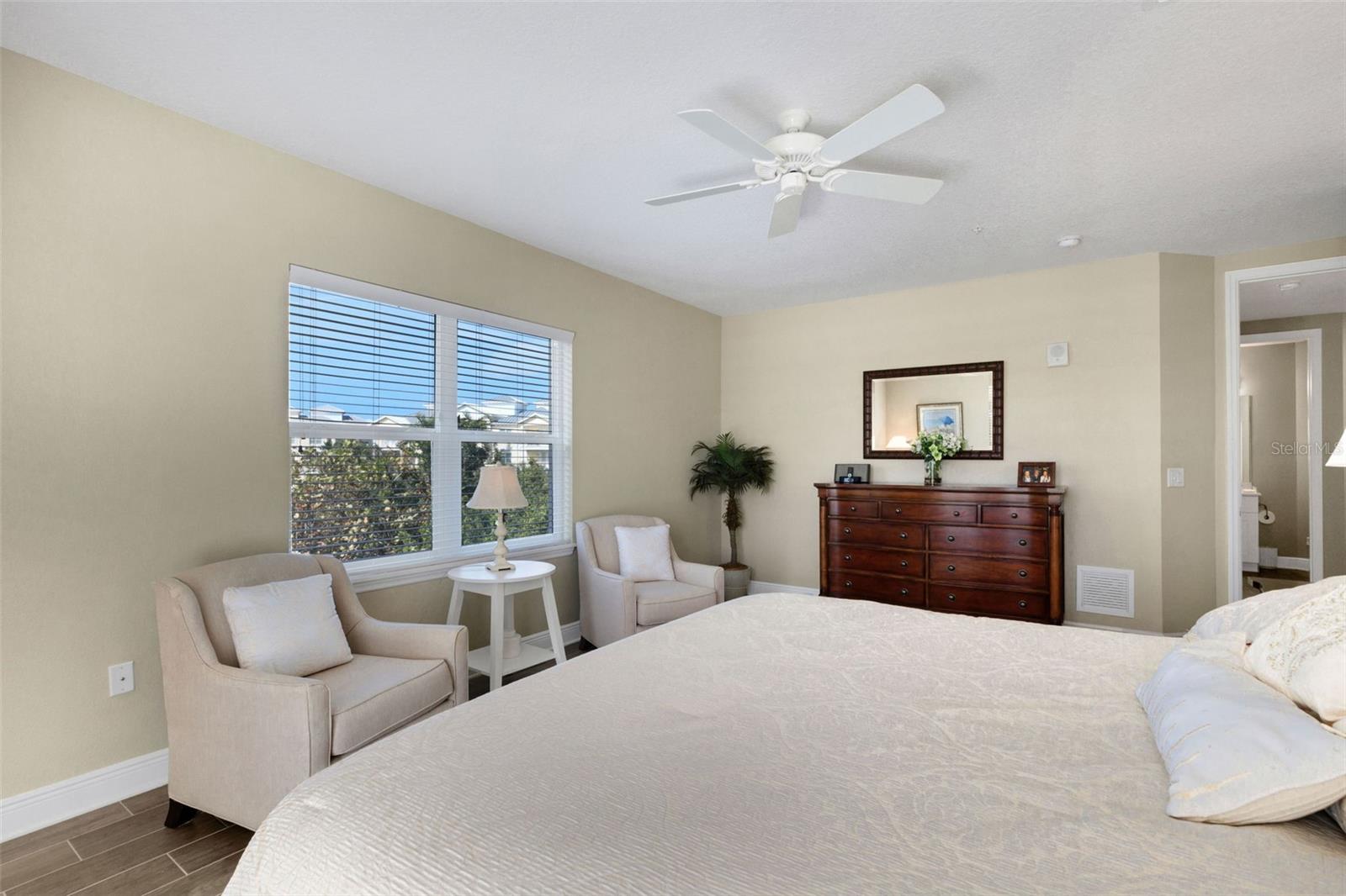 PALMA SOLA BAY CLUB PH 4 - Residential