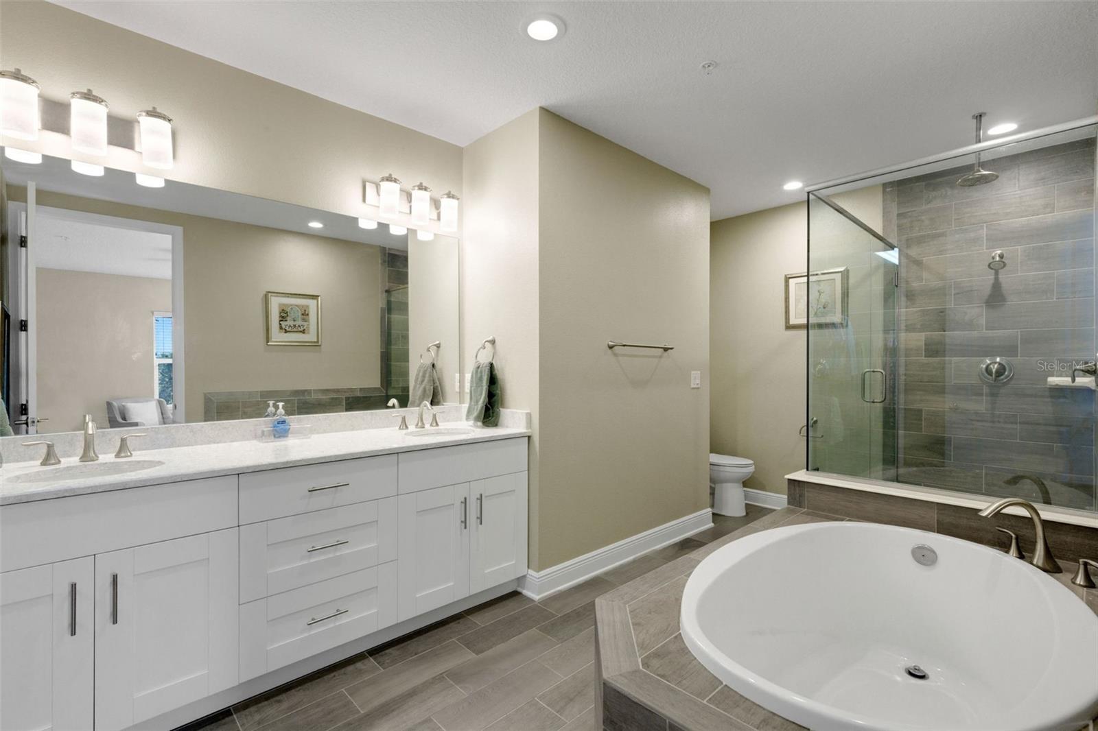 PALMA SOLA BAY CLUB PH 4 - Residential