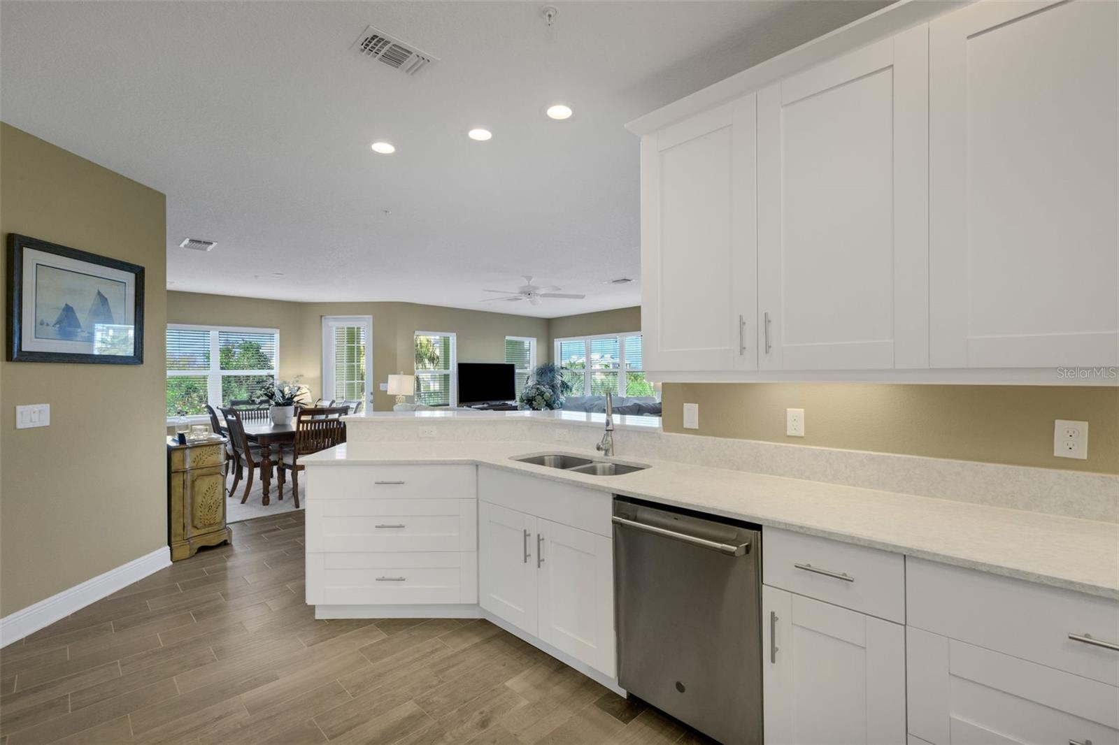 PALMA SOLA BAY CLUB PH 4 - Residential