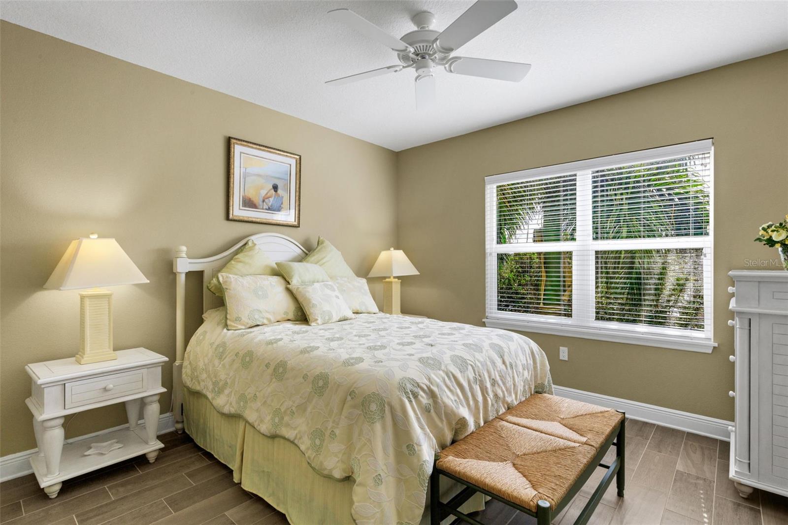 PALMA SOLA BAY CLUB PH 4 - Residential