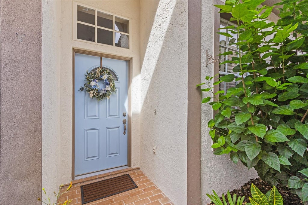 Photo of 5120 Fairway One Drive, Valrico, FL 33596 (MLS # A4710840)