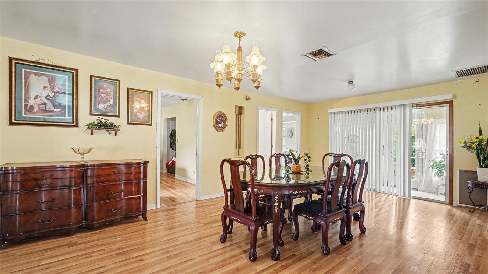 BREEZEWOOD ESTATES - Residential